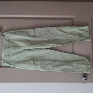 Tapered Leg. High Rise Slim Hip & Thigh Pants